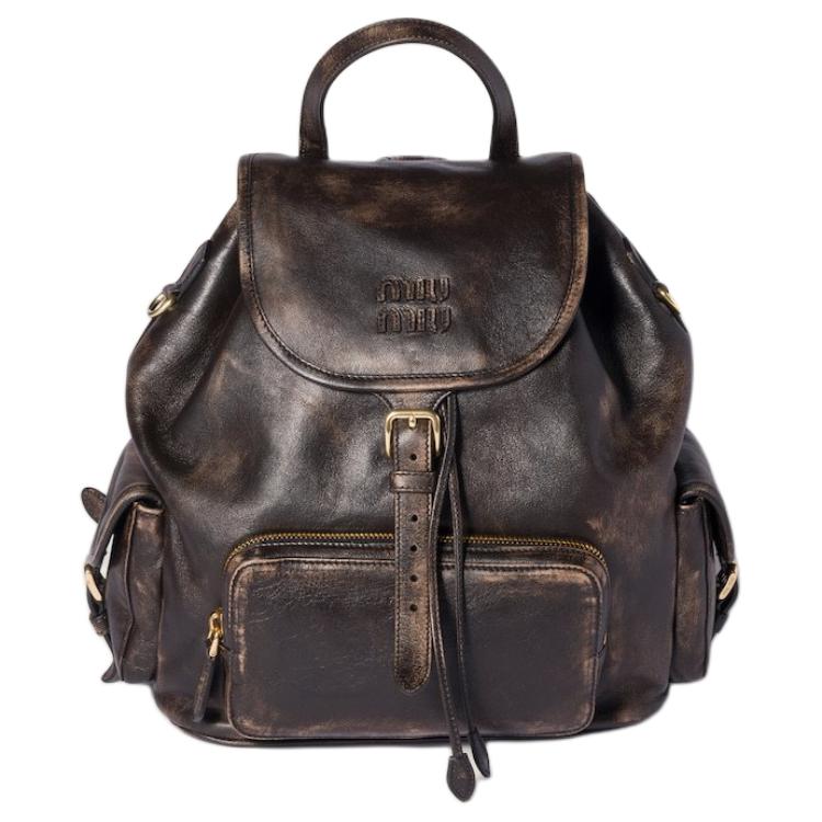 Женский рюкзак Regular из кожи ягненка Coffee MIU MIU
Женский рюкзак Regular из кожи ягненка Coffee MIU MIU