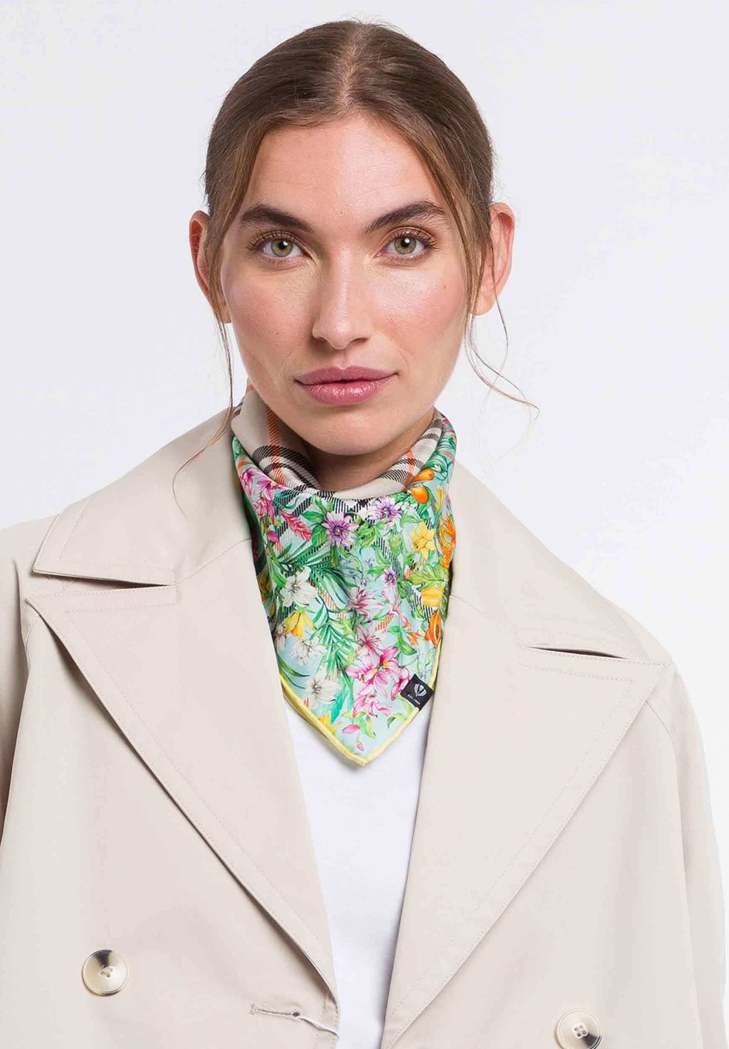 Шарф PLAID JUNGLE NICKI FRAAS, зеленый
Шарф PLAID JUNGLE NICKI FRAAS, зеленый