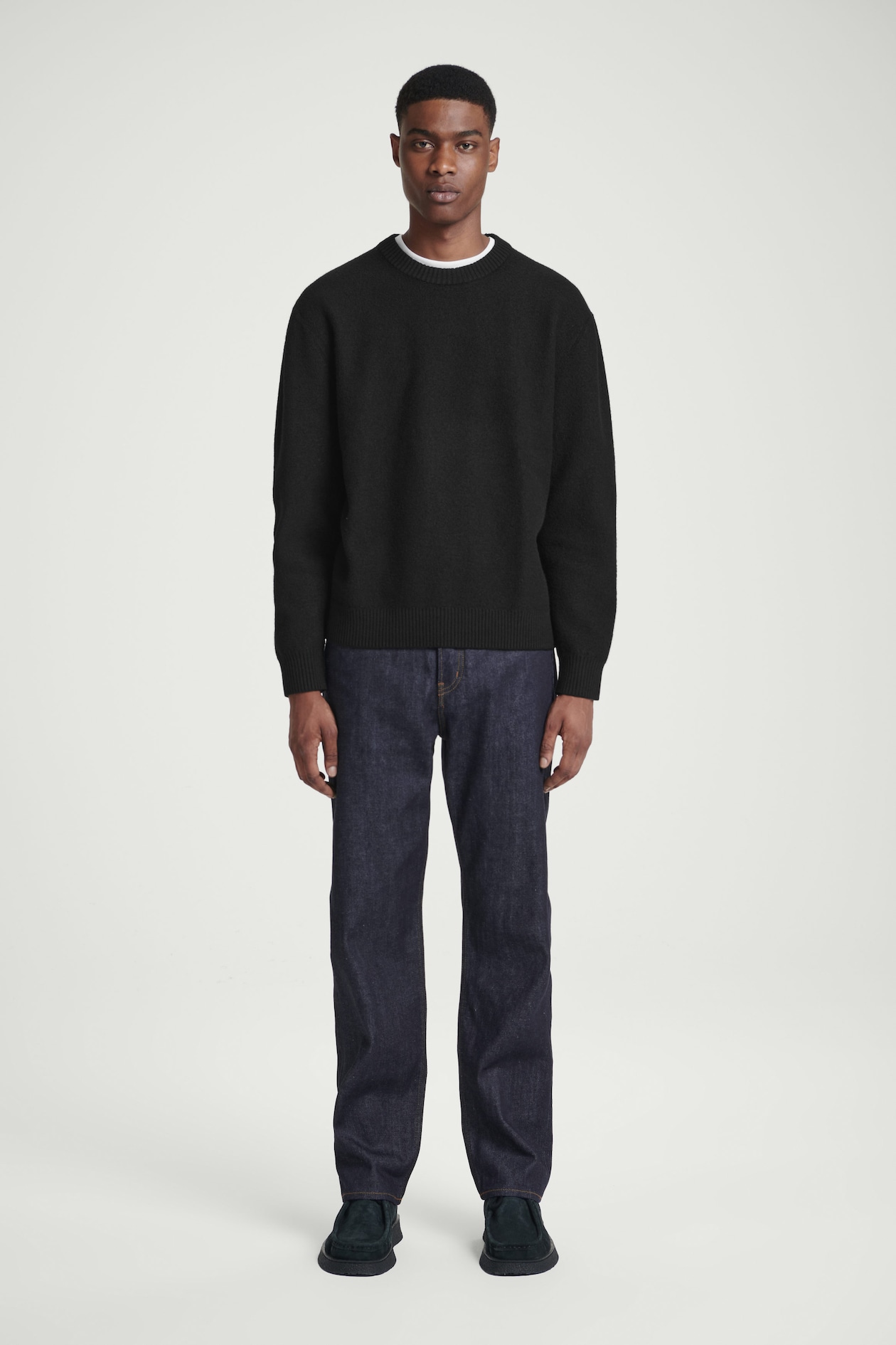 Джинсы "signature" с прямыми ногами COS, сырой индиго
Джинсы "signature" с прямыми ногами COS, сырой индиго