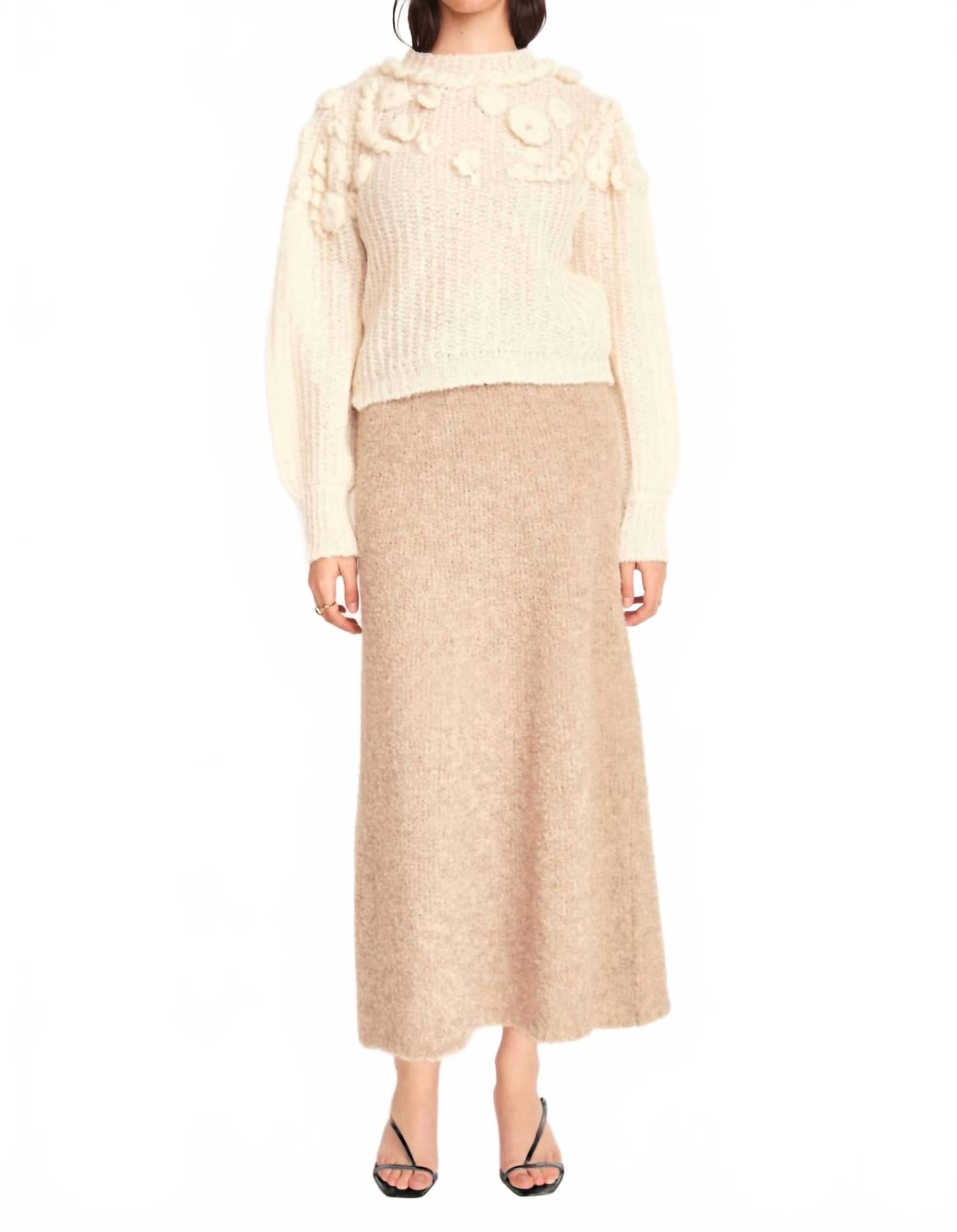 Mirth Вышитый пуловер Moritz цвета алебастра
Mirth Вышитый пуловер Moritz цвета алебастра