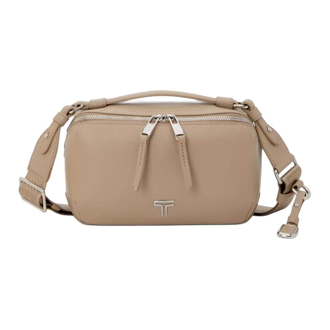 TUMI Кожаная женская сумка кроссбоди Voyageur
TUMI Кожаная женская сумка кроссбоди Voyageur