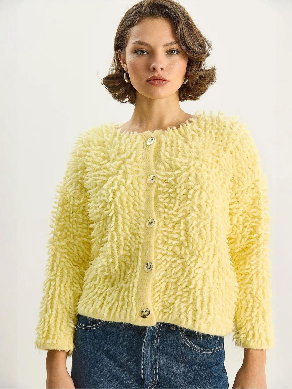 Bianco Lucci Кардиган вязаный лимонно-желтый
Bianco Lucci Кардиган вязаный лимонно-желтый