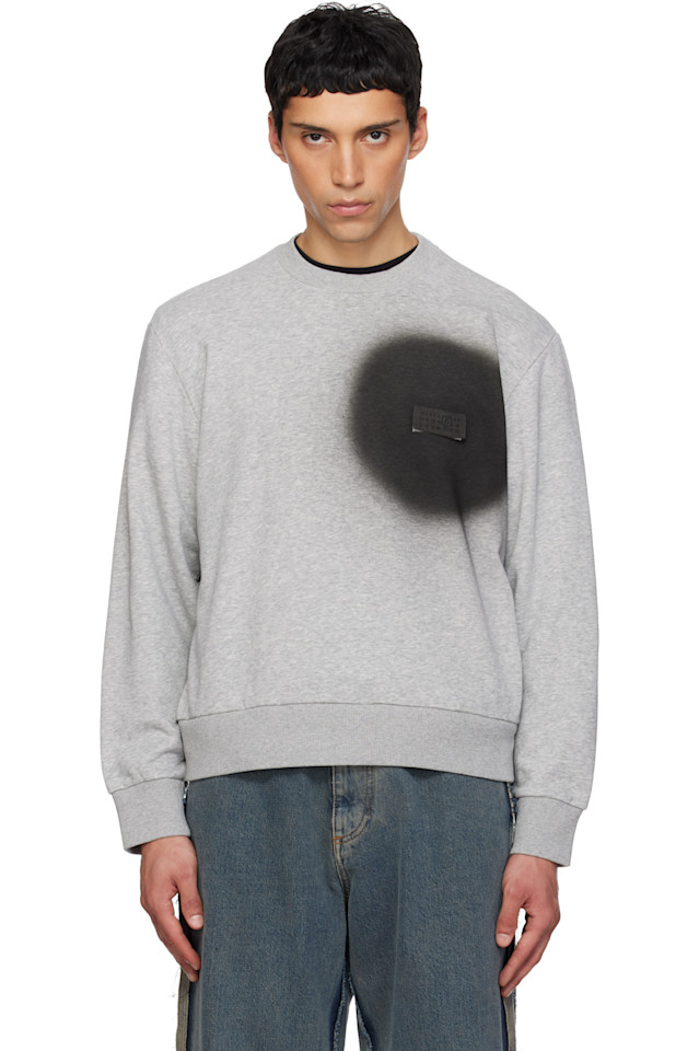 Mm6 Maison Margiela Серая толстовка с принтом в виде брызг краски
Mm6 Maison Margiela Серая толстовка с принтом в виде брызг краски