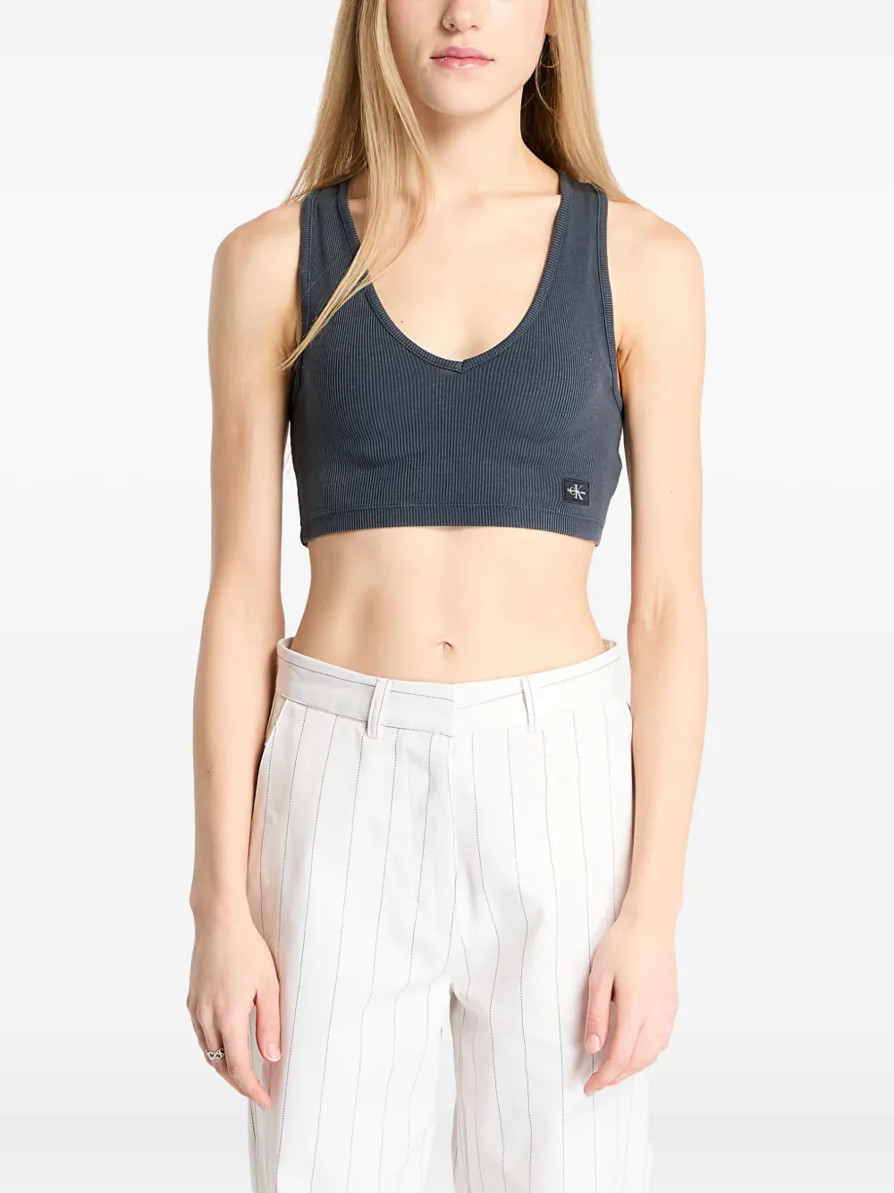 Укороченный топ Washed Woven Calvin Klein Jeans, серый
Укороченный топ Washed Woven Calvin Klein Jeans, серый