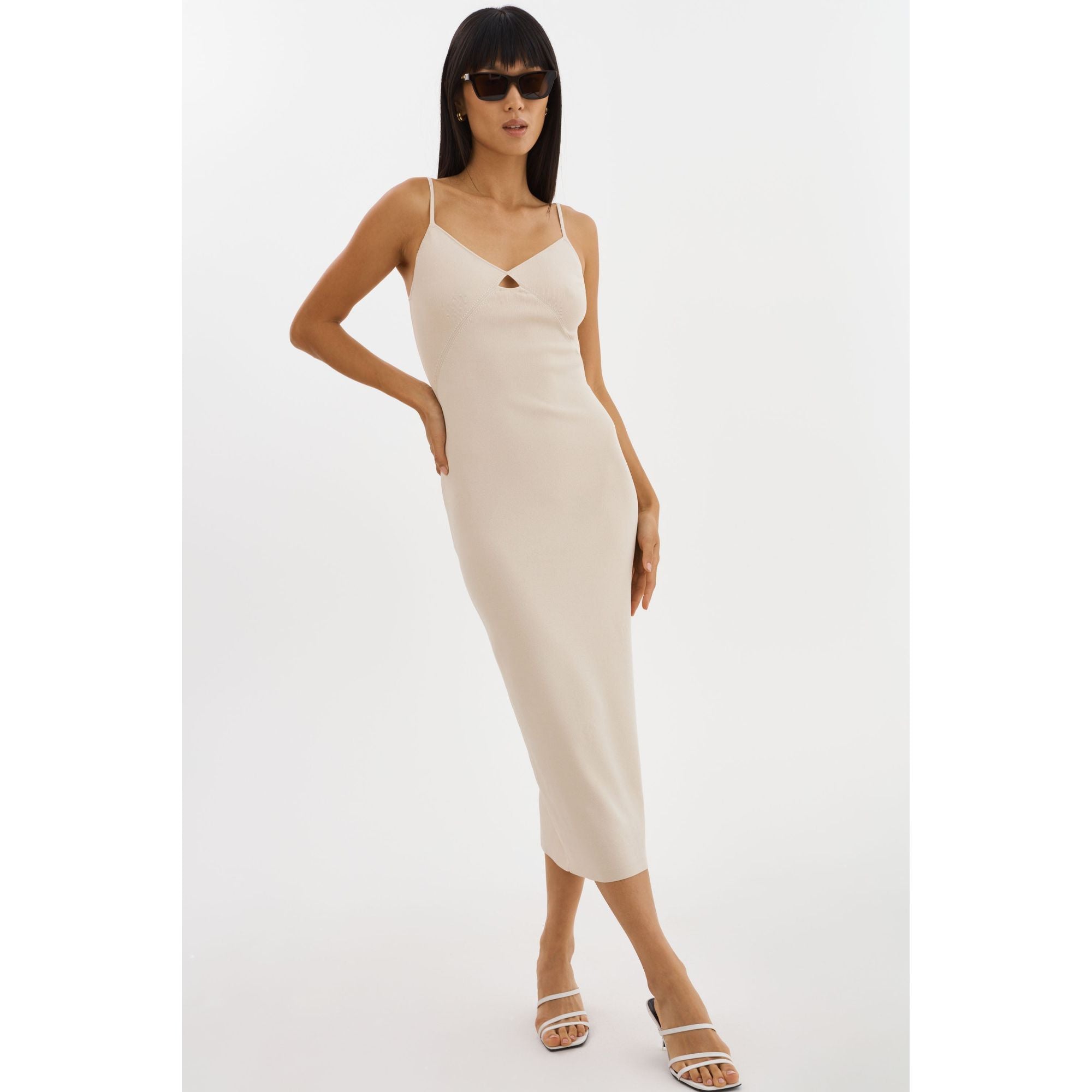 Беттина | Платье из ребристого трикотажа Lamarque, бежевый
Беттина | Платье из ребристого трикотажа Lamarque, бежевый