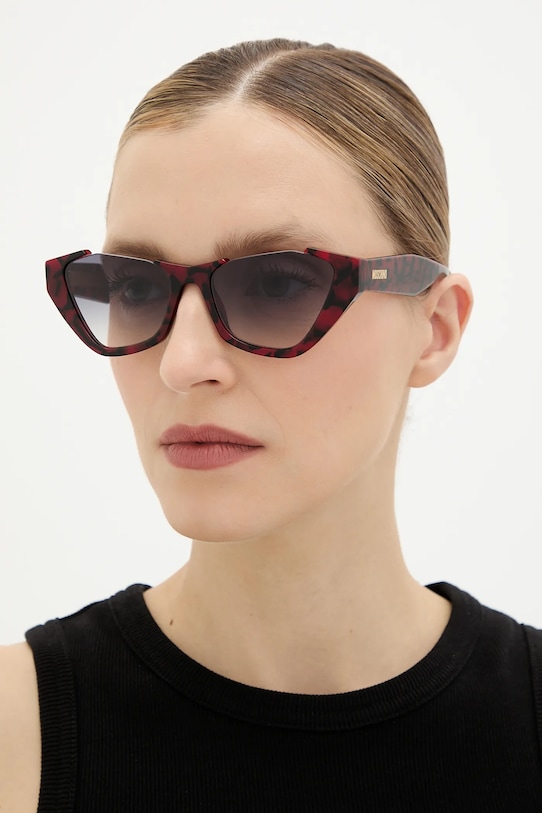 Солнцезащитные очки Moschino, бордовый
Солнцезащитные очки Moschino, бордовый