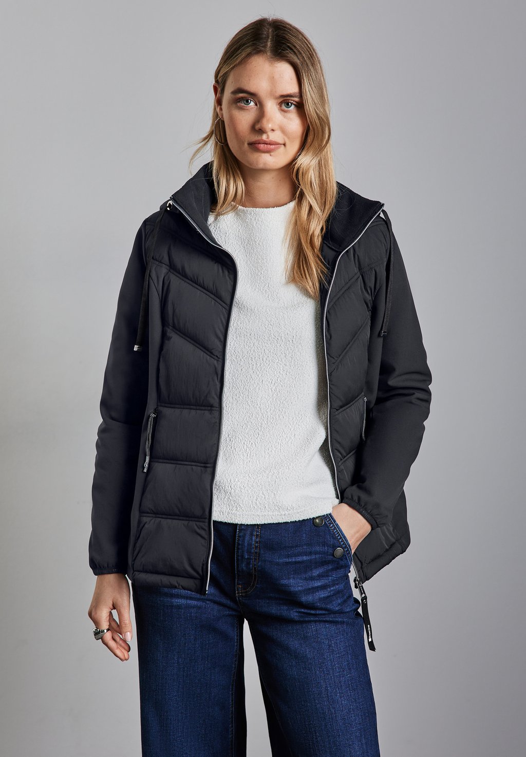 Легкая куртка Street One, синий
Легкая куртка Street One, синий