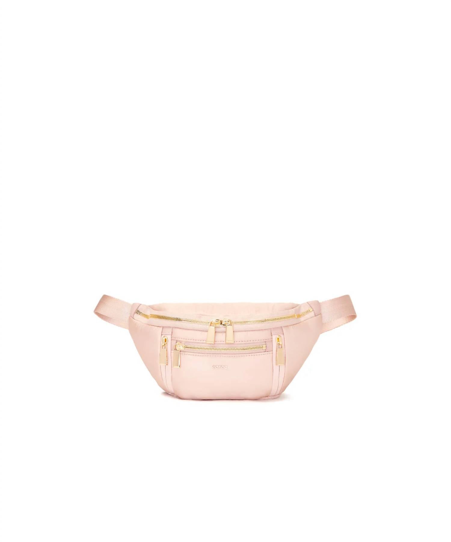 Женская маленькая сумка-слинг в нежно-розовом цвете Caraa 
Женская маленькая сумка-слинг в нежно-розовом цвете Caraa