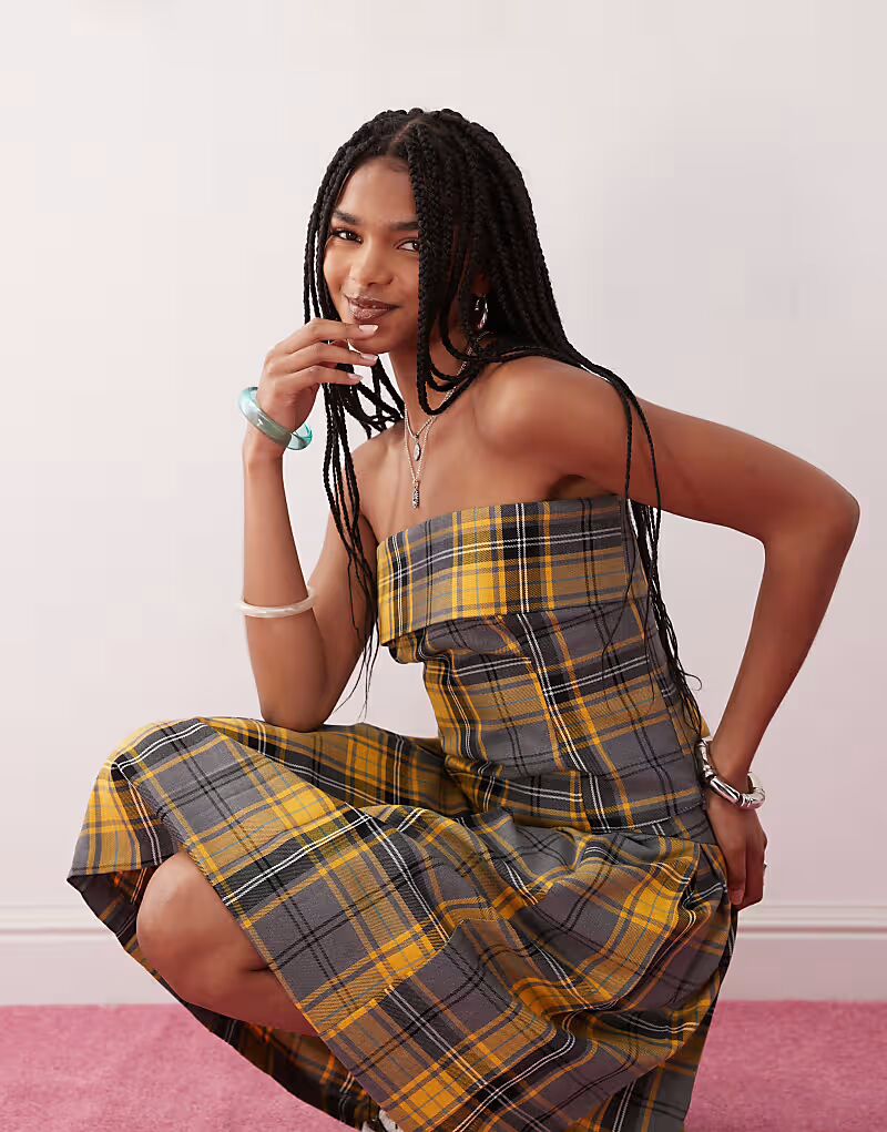 Удлиненный бандо-комбинезон 90-х годов в желтую клетку Collusion
Удлиненный бандо-комбинезон 90-х годов в желтую клетку Collusion