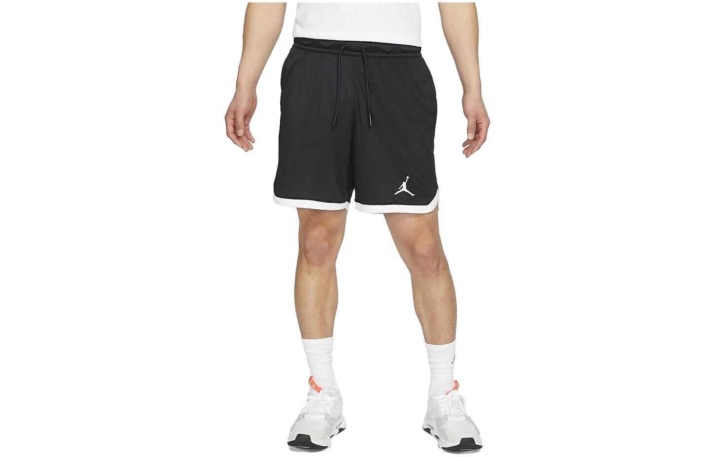 Шорты мужские Jordan повседневные, черный 
Шорты мужские Jordan повседневные, черный