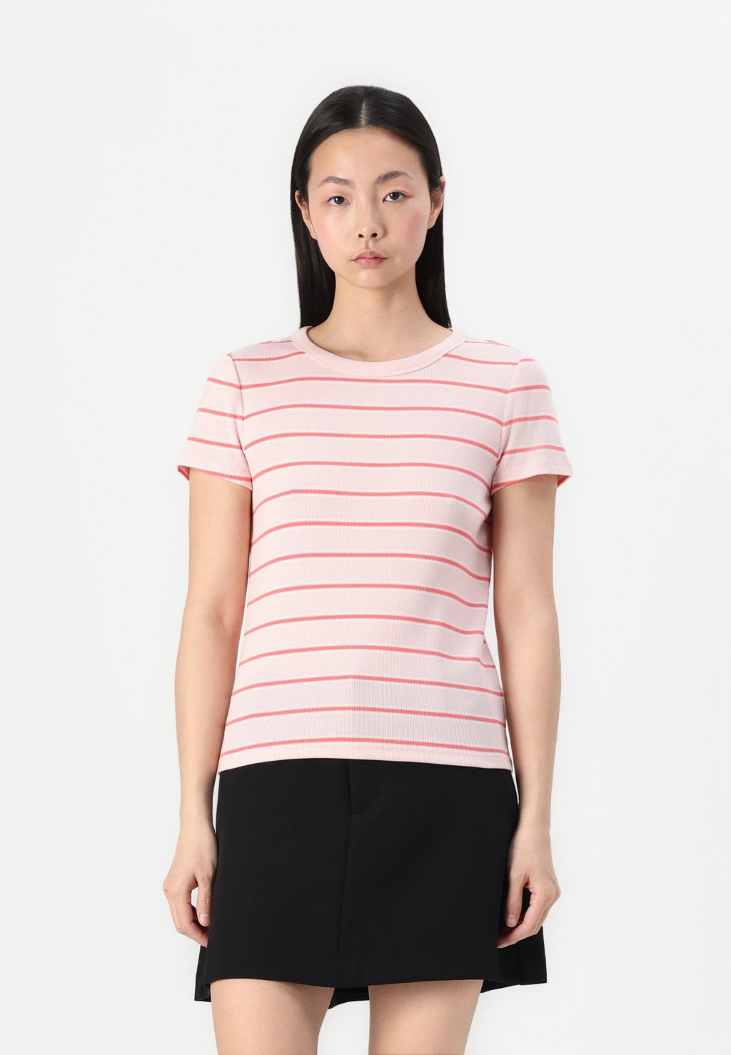 Футболка с принтом GAP, фуксия 
Футболка с принтом GAP, фуксия