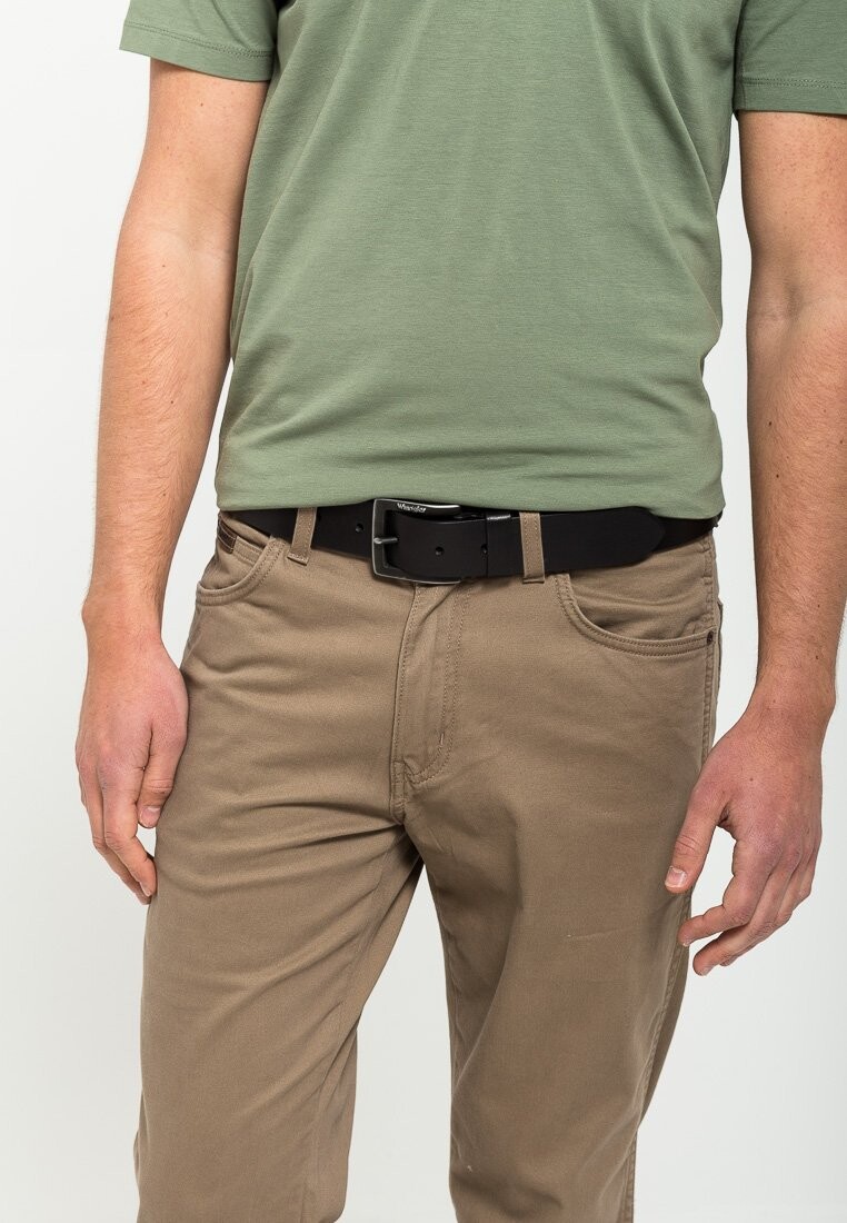 Ремень Wrangler, черный
Ремень Wrangler, черный