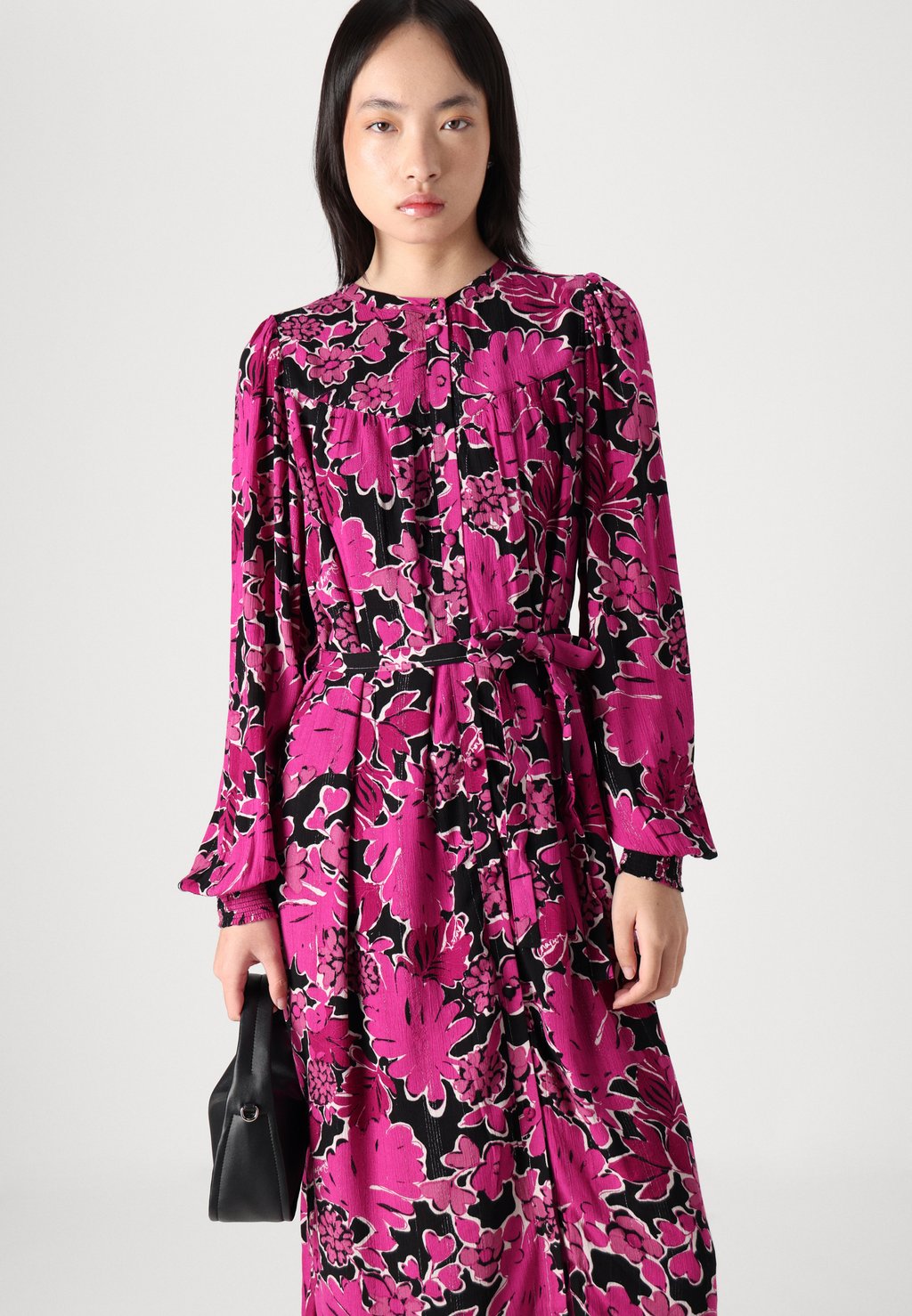 Повседневное платье WILLA DRESS Fabienne Chapot, розовый
Повседневное платье WILLA DRESS Fabienne Chapot, розовый
