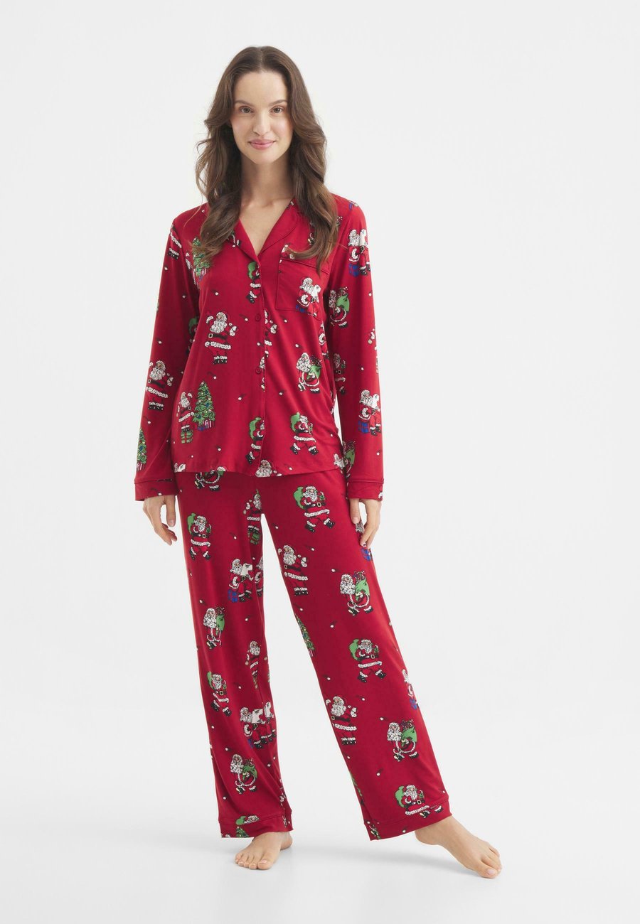 Пижамный комплект Chelsea Peers CHRISTMAS SANTA SNOWBALL SET, Red
Пижамный комплект Chelsea Peers CHRISTMAS SANTA SNOWBALL SET, Red