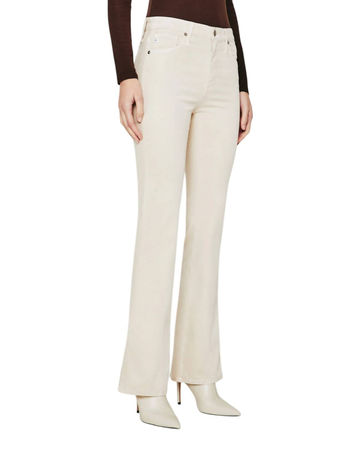 Джинсы Farrah Bootcut цвета бледного дуба AG Jeans, цвет pale oak 
Джинсы Farrah Bootcut цвета бледного дуба AG Jeans, цвет pale oak