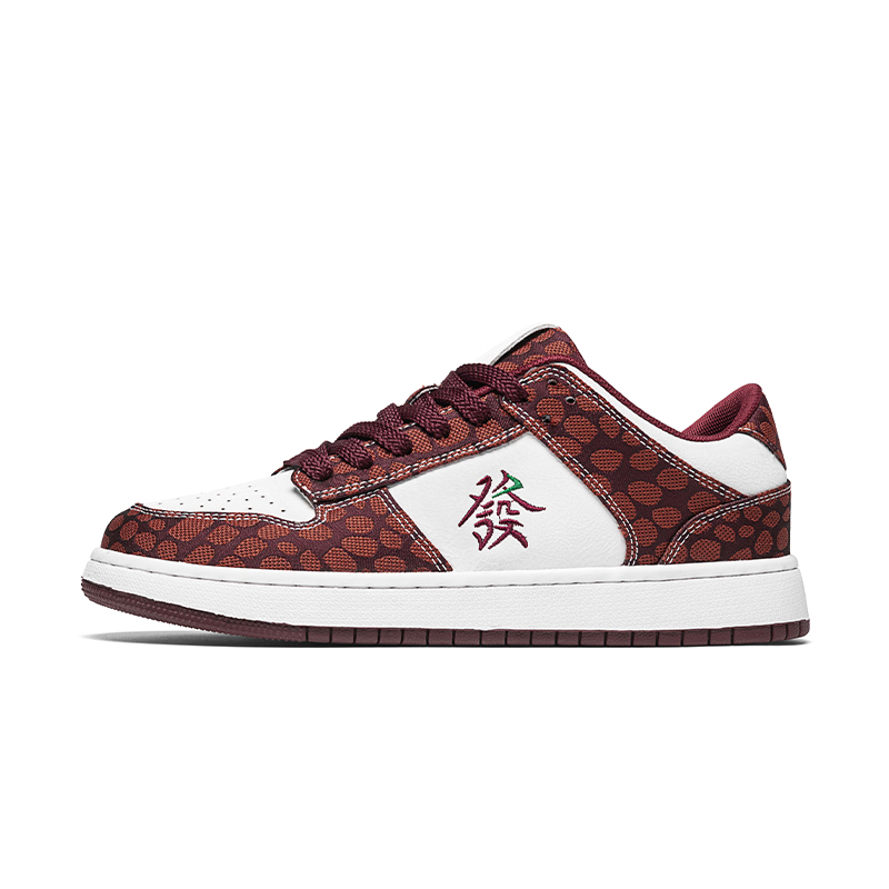 DIKENROK Амортизирующие устойчивые к истиранию дышащие низкие скейтбордские кроссовки мужские бело-бордовые, цвет White Burgundy
DIKENROK Амортизирующие устойчивые к истиранию дышащие низкие скейтбордские кроссовки мужские бело-бордовые, цвет White Burgundy