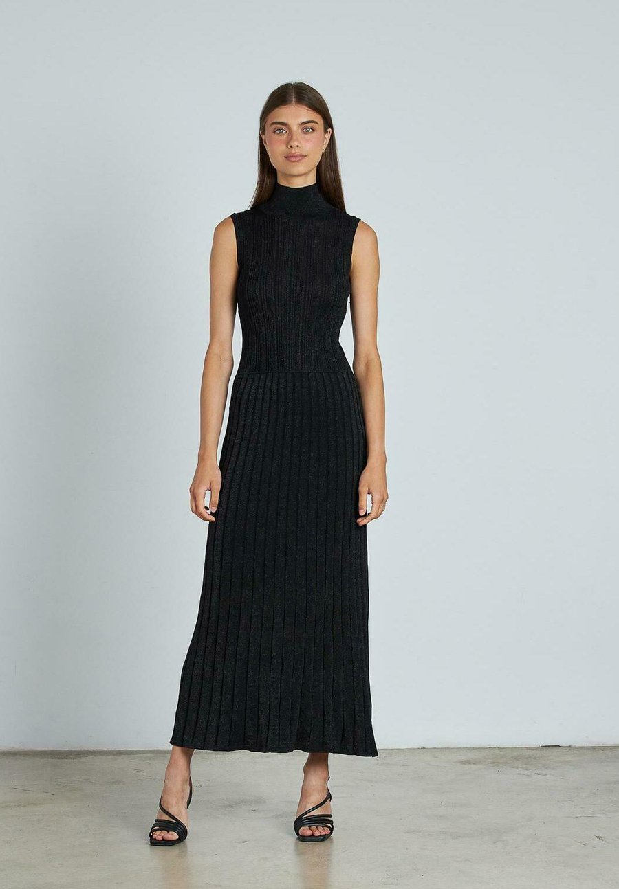 Платье Alma en Pena Maxi dress, Black
Платье Alma en Pena Maxi dress, Black