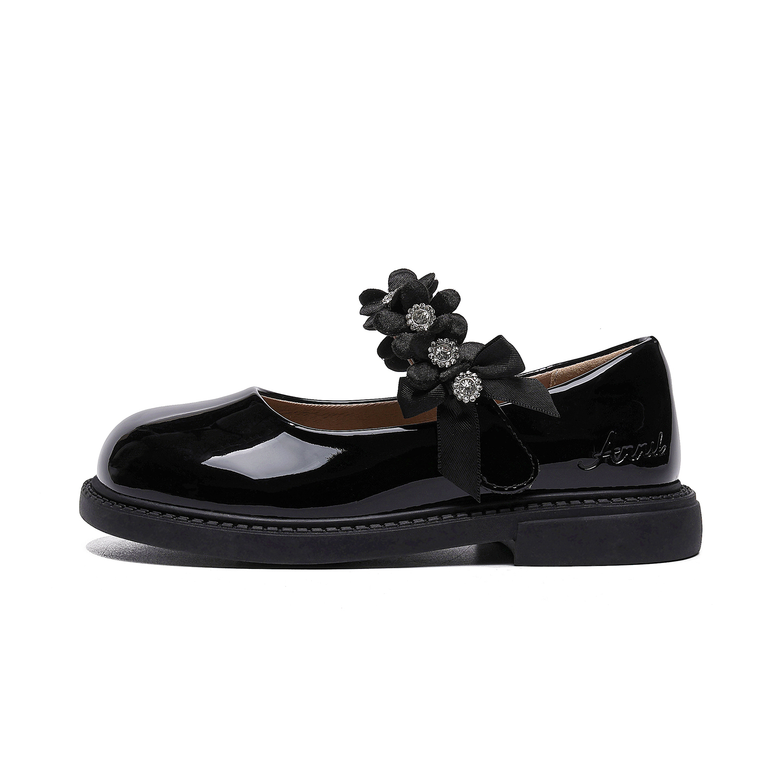 Детские кожаные туфли с нескользящей подошвой для детей Annil, черный
Детские кожаные туфли с нескользящей подошвой для детей Annil, черный