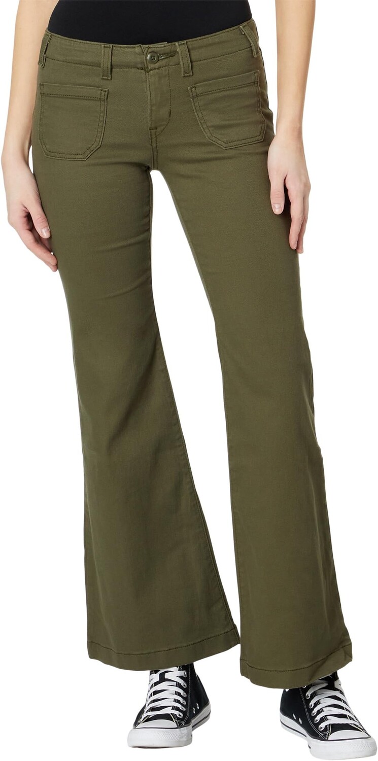 Брюки Levi's Womens Superlow Flare Pants, цвет Olive Night
Брюки Levi's Womens Superlow Flare Pants, цвет Olive Night