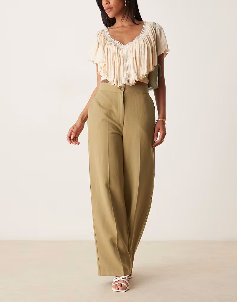 Свободные брюки прямого кроя со льном цвета хаки Asos Design
Свободные брюки прямого кроя со льном цвета хаки Asos Design