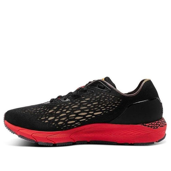 Кроссовки hovr sonic 3 'chinese new year' Under Armour, черный
Кроссовки hovr sonic 3 'chinese new year' Under Armour, черный