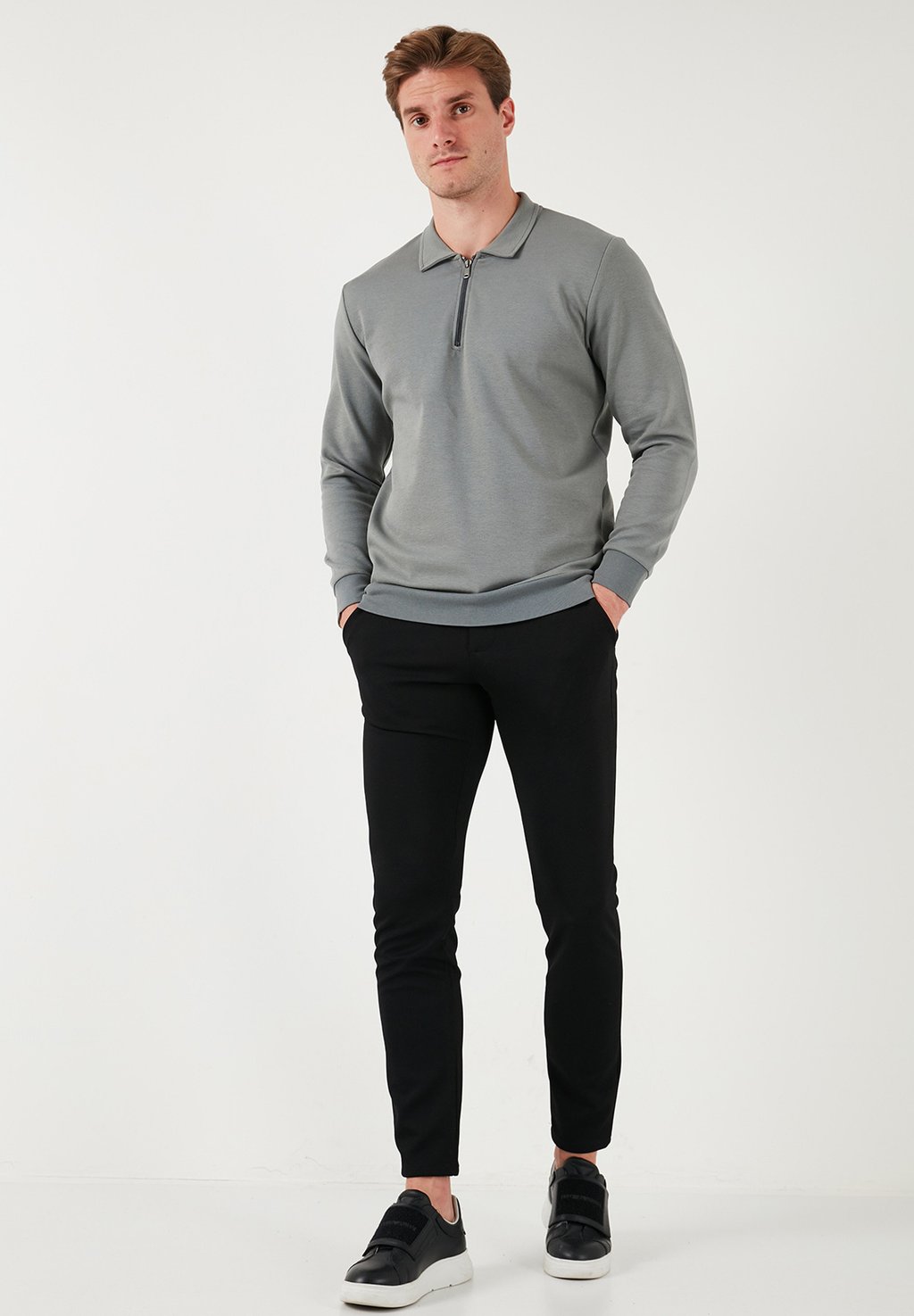 Толстовка REGULAR FIT Buratti, хаки
Толстовка REGULAR FIT Buratti, хаки