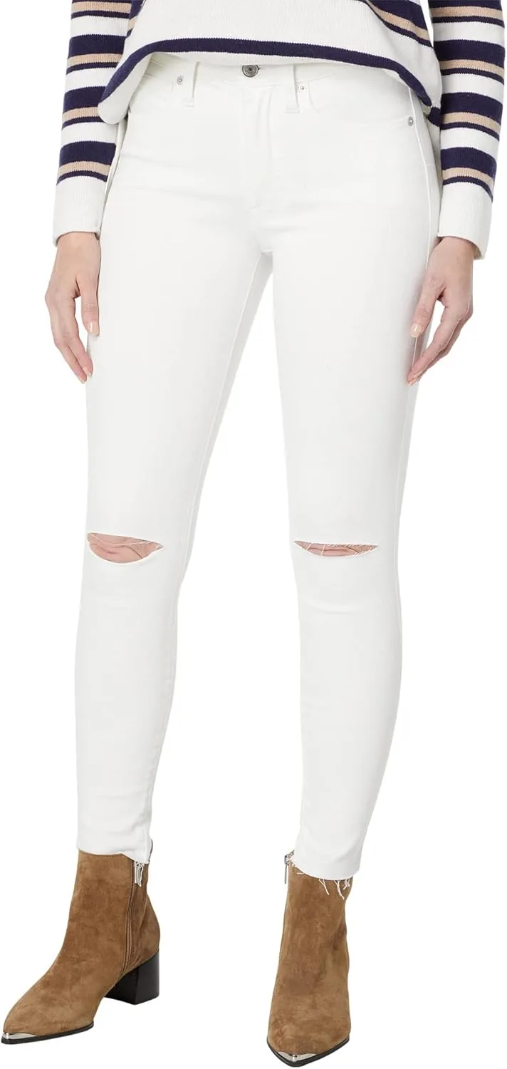 Lucky Brand джинсы High-Rise Bridgette Skinny в белом цвете с эффектом деструкции
Lucky Brand джинсы High-Rise Bridgette Skinny в белом цвете с эффектом деструкции