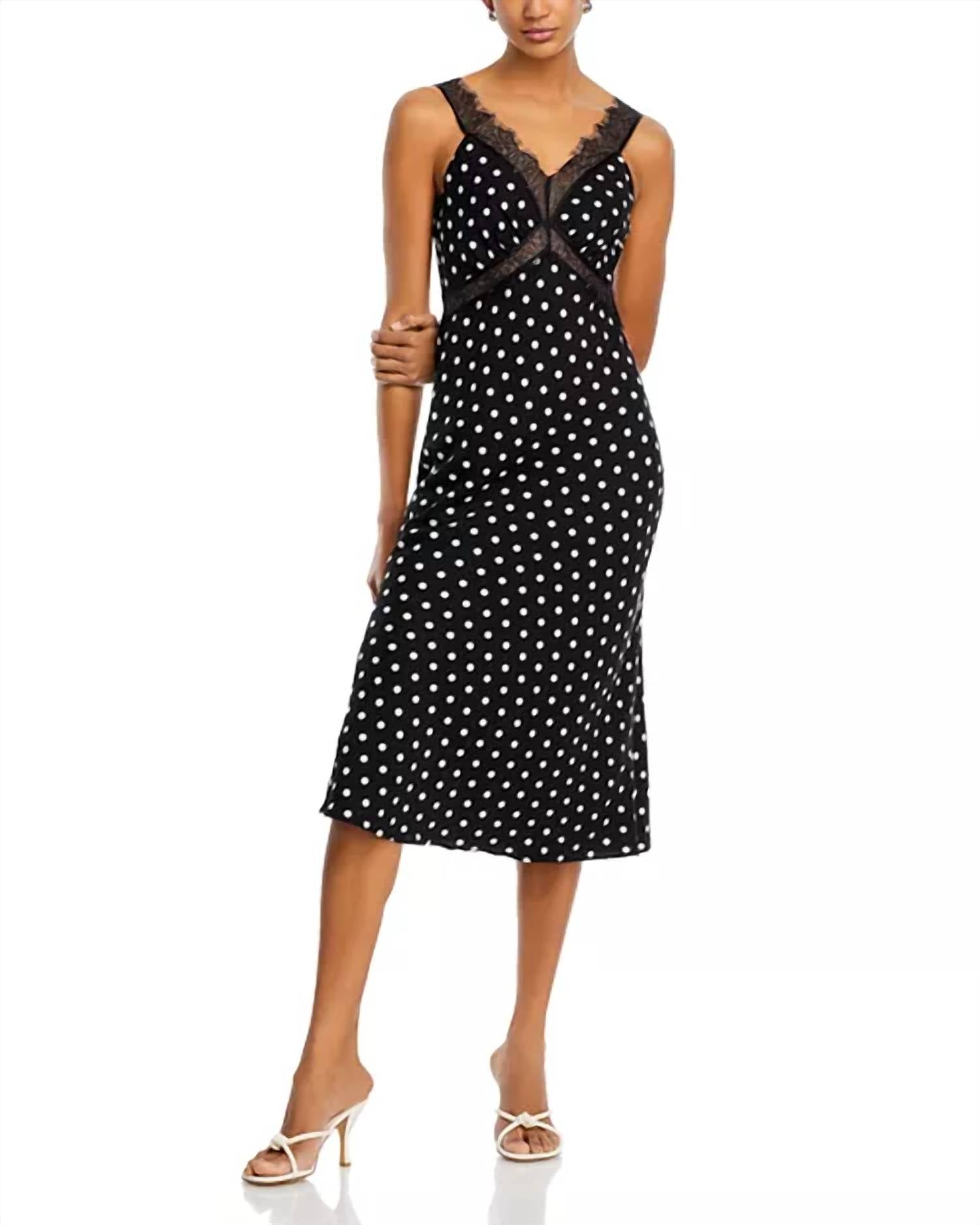 Платье Kennedy Lace в черно-белом цвете LUCY PARIS
Платье Kennedy Lace в черно-белом цвете LUCY PARIS