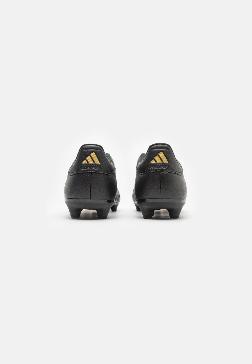 Бутсы COPA PURE 2.0 LEAGUE FIRM GROUND adidas, черный
Бутсы COPA PURE 2.0 LEAGUE FIRM GROUND adidas, черный