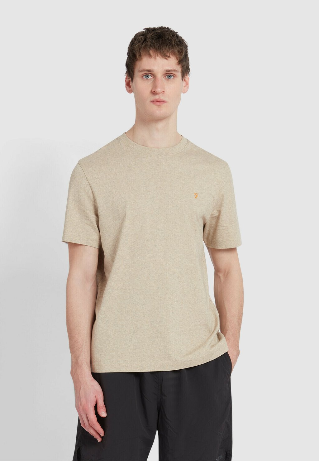 Базовая футболка DANNY Farah, бежевый
Базовая футболка DANNY Farah, бежевый