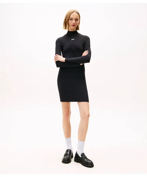 Платье Tommy Jeans, черный
Платье Tommy Jeans, черный