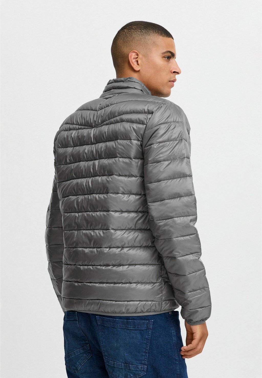 Зимняя куртка Blend, светло-серый
Зимняя куртка Blend, светло-серый