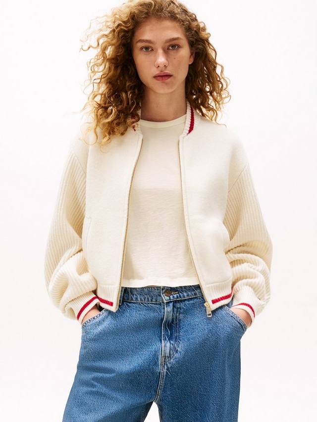 Джемпер свободного покроя из смеси шерсти с зернистой текстурой x sofia richie Tommy Hilfiger, цвет Calico
Джемпер свободного покроя из смеси шерсти с зернистой текстурой x sofia richie Tommy Hilfiger, цвет Calico