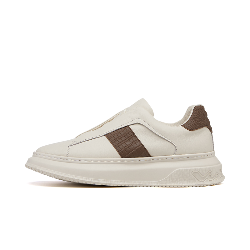 Повседневные мужские кроссовки низкие коричневые и синие VICKI BROWN бело-голубые
Повседневные мужские кроссовки низкие коричневые и синие VICKI BROWN бело-голубые