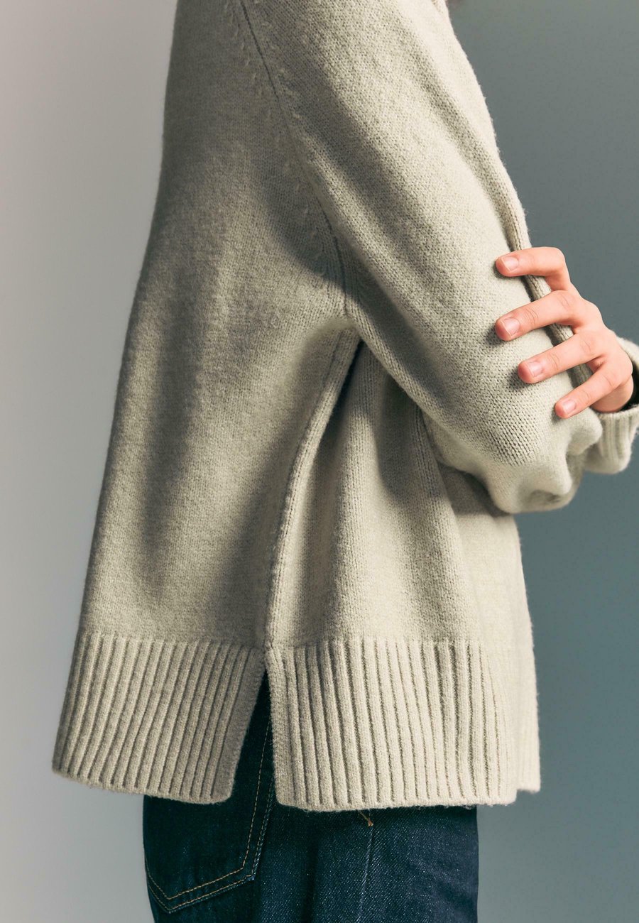 Джемпер Stradivarius HIGH NECK, Stone
Джемпер Stradivarius HIGH NECK, Stone