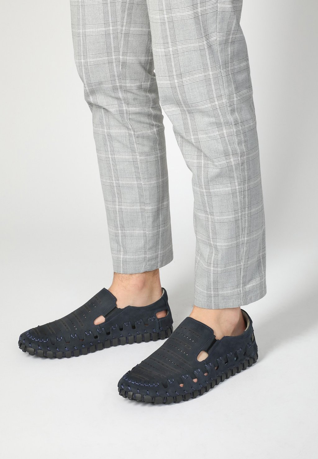 Слипоны VENEZIA, цвет Royal Blue
Слипоны VENEZIA, цвет Royal Blue