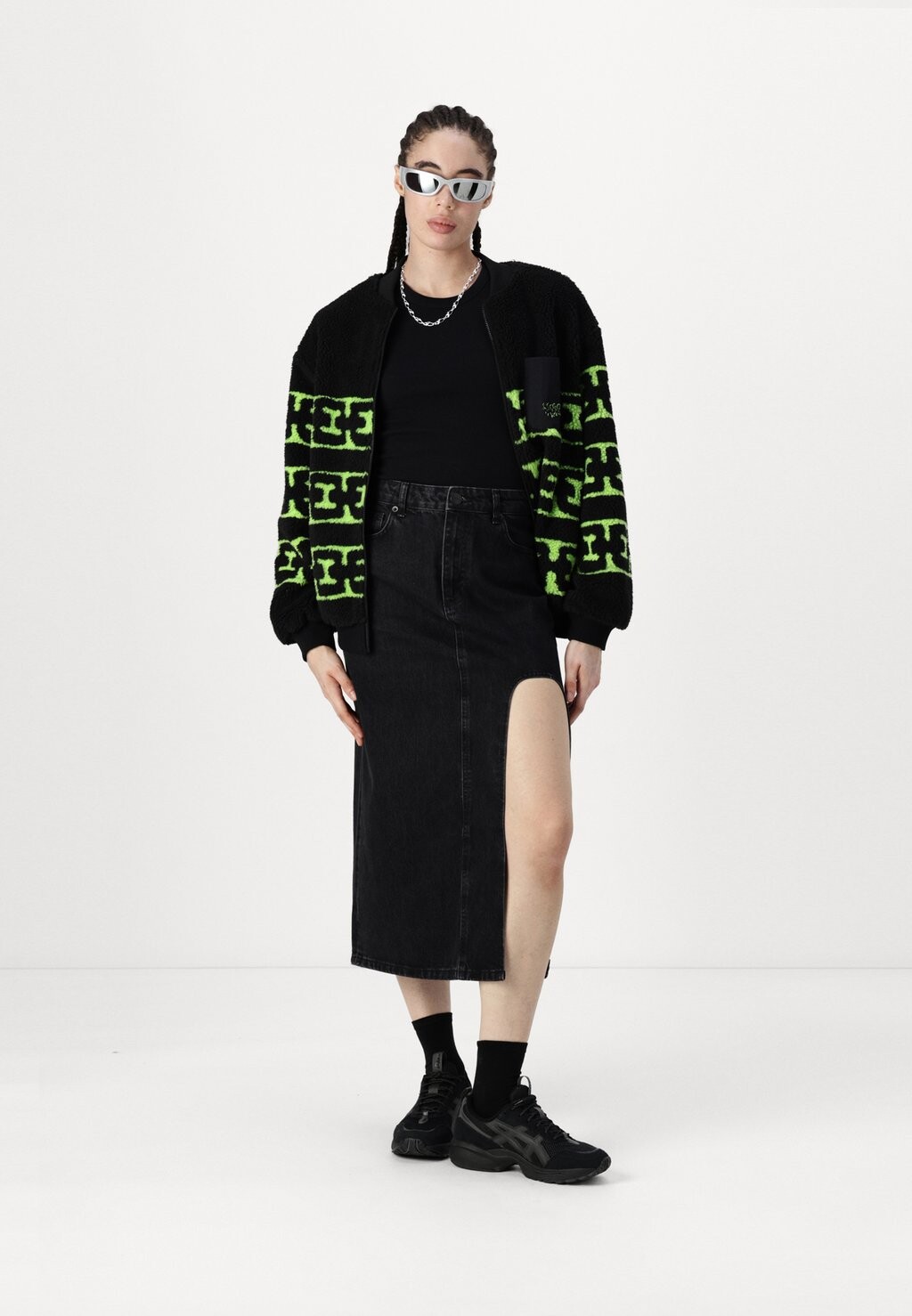 Юбка из денима ALISA SKIRT 2Y Studios, черный деним
Юбка из денима ALISA SKIRT 2Y Studios, черный деним