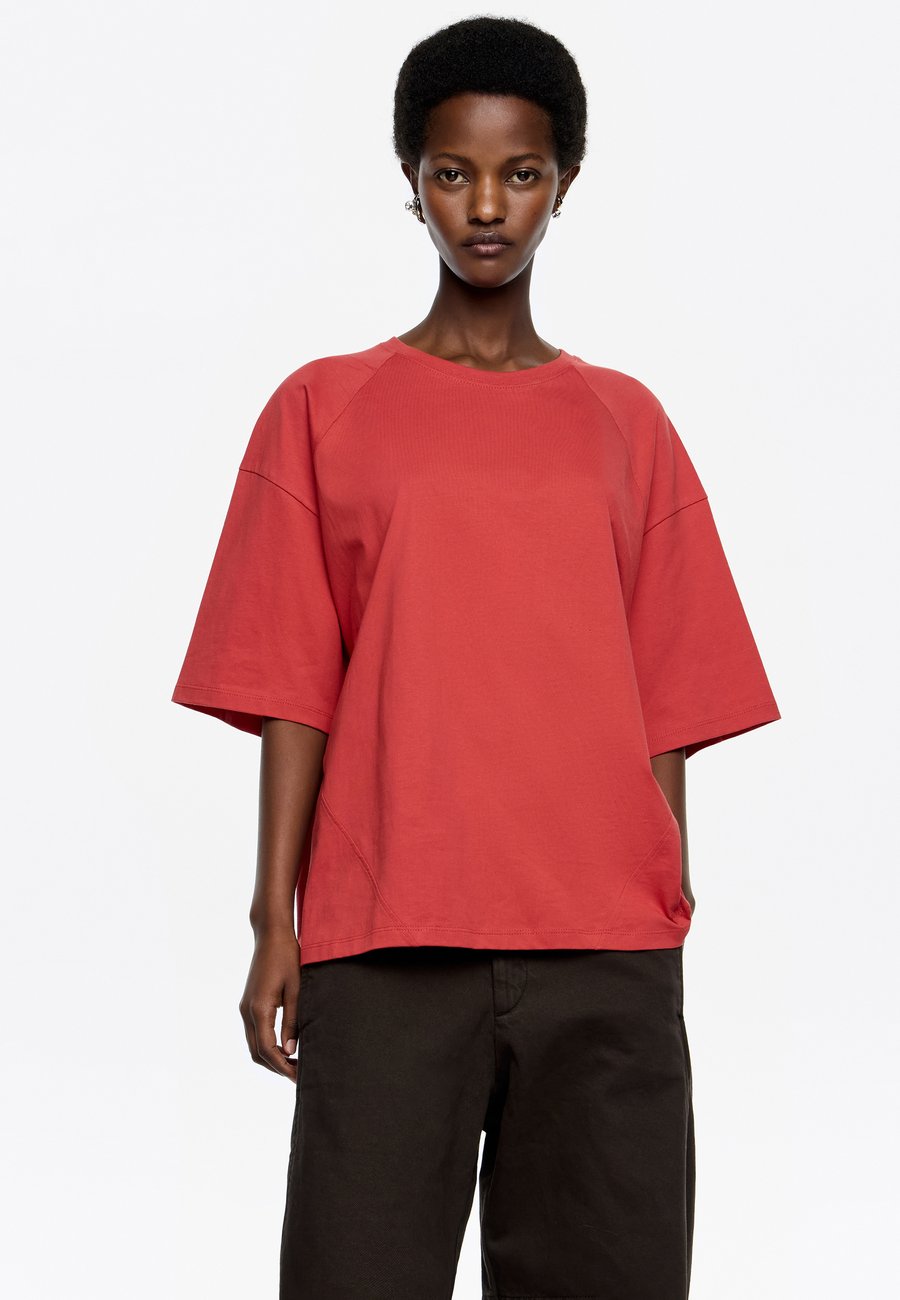 Футболка Bimba Y Lola Basic T-shirt, Rojo/Red
Футболка Bimba Y Lola Basic T-shirt, Rojo/Red