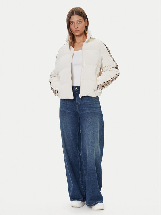 Зимняя куртка regular fit V5BL11 WGYC2 Guess, экрю
Зимняя куртка regular fit V5BL11 WGYC2 Guess, экрю