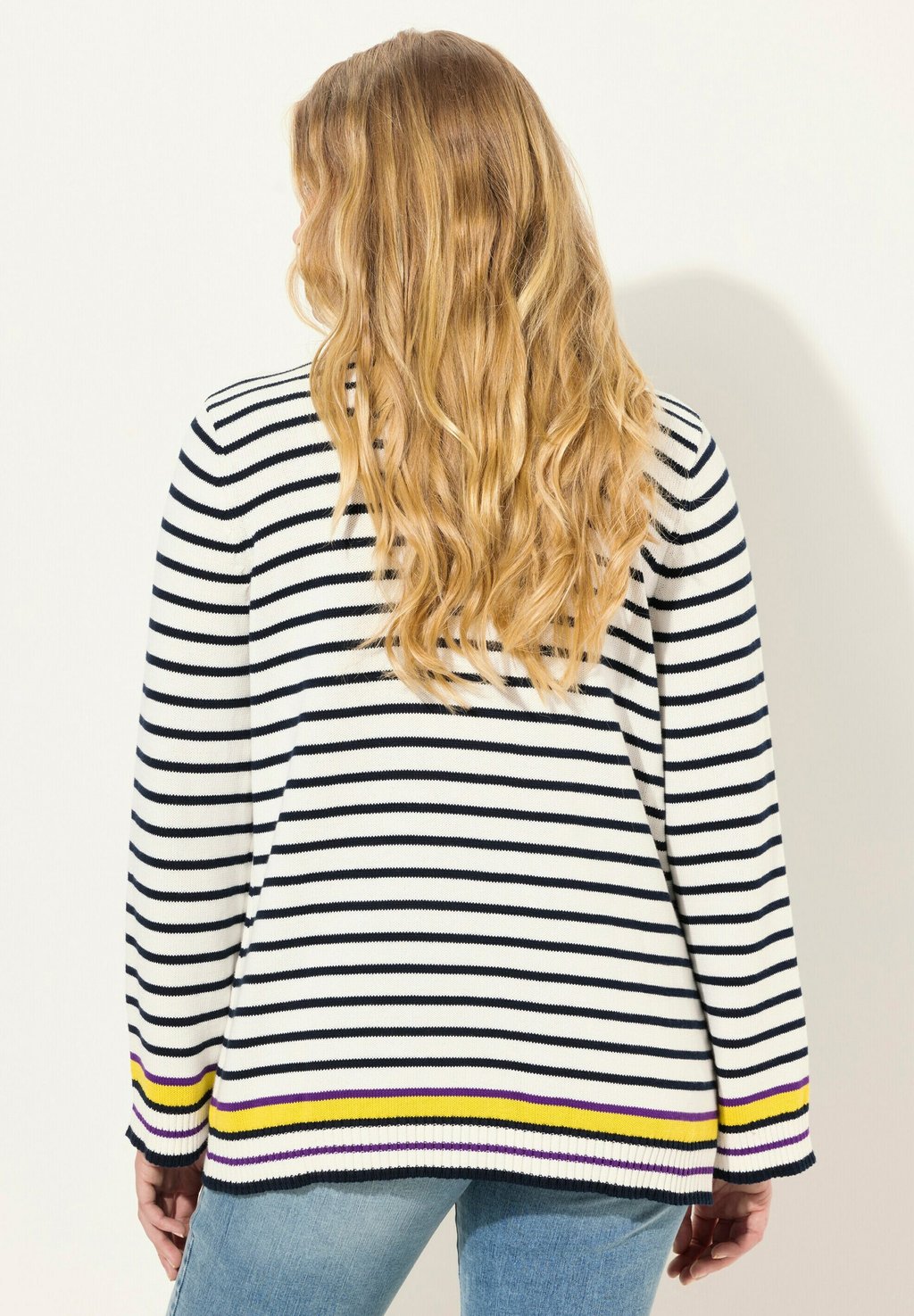 Джемпер LAURASØN, белый
Джемпер LAURASØN, белый