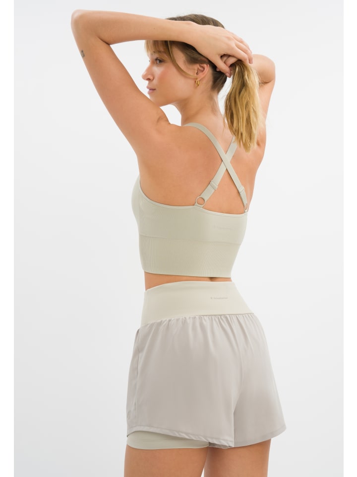 Шорты Athena в цвете Dove Grey OCEANSAPART
Шорты Athena в цвете Dove Grey OCEANSAPART