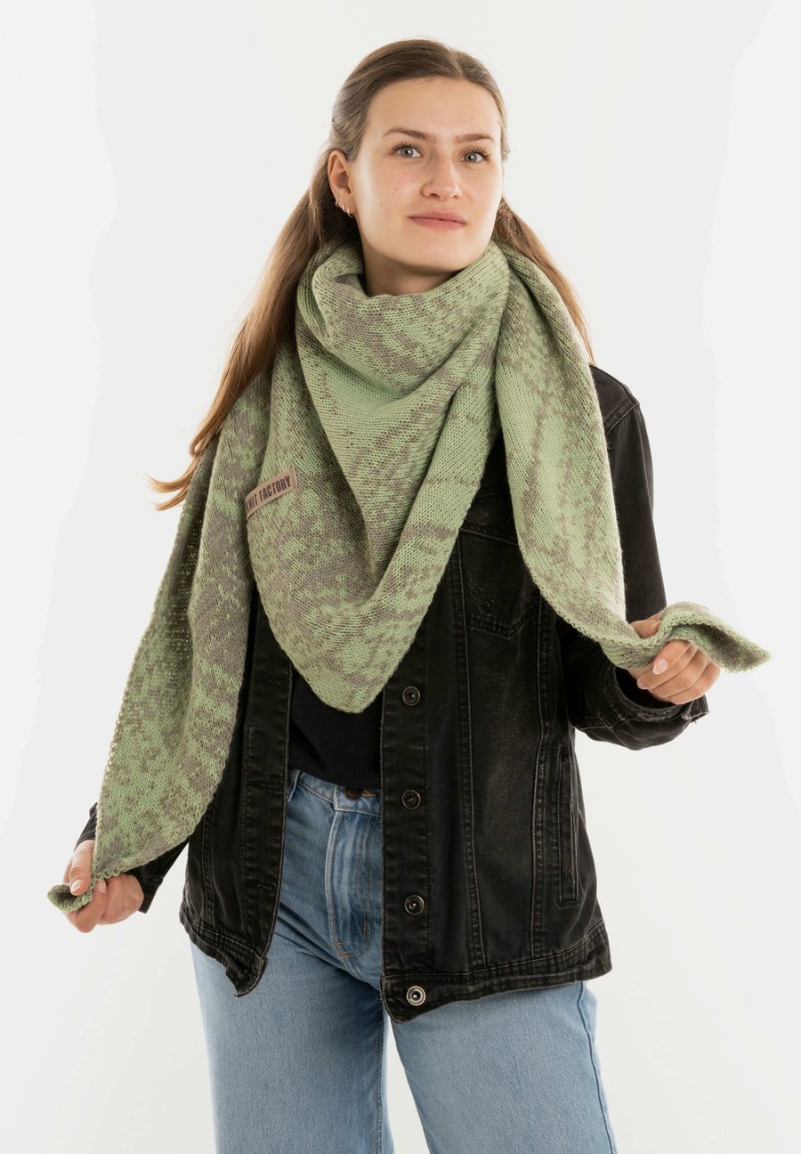 Шарф Knit Factory Scarf, Urban Green Sage Green/Mottled Dark Green
Шарф Knit Factory Scarf, Urban Green Sage Green/Mottled Dark Green