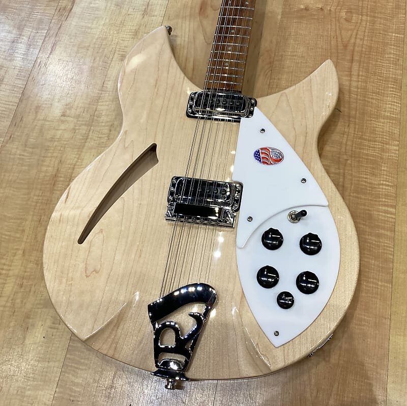 Электрогитара Rickenbacker 330/12 2023 12-String Electric Guitar MapleGlo
Электрогитара Rickenbacker 330/12 2023 12-String Electric Guitar MapleGlo