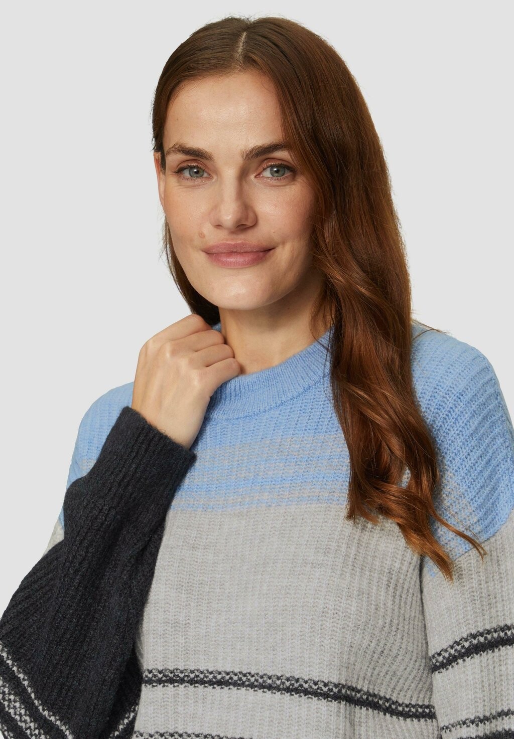 Джемпер GESTREIFTER s.Oliver, светло-голубой
Джемпер GESTREIFTER s.Oliver, светло-голубой