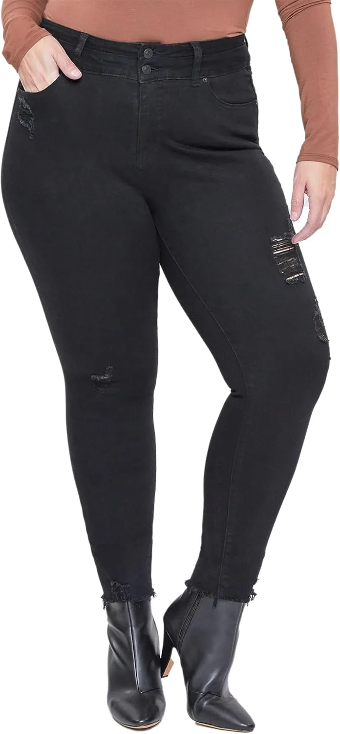 Royalty for Me Women's Plus Size джинсы с поясом и потертым низом
Royalty for Me Women's Plus Size джинсы с поясом и потертым низом