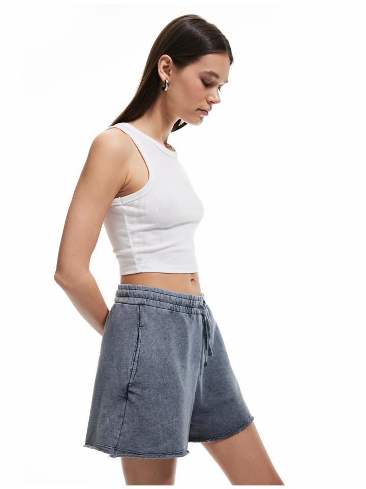 Тканевые шорты KOTON, антрацит
Тканевые шорты KOTON, антрацит