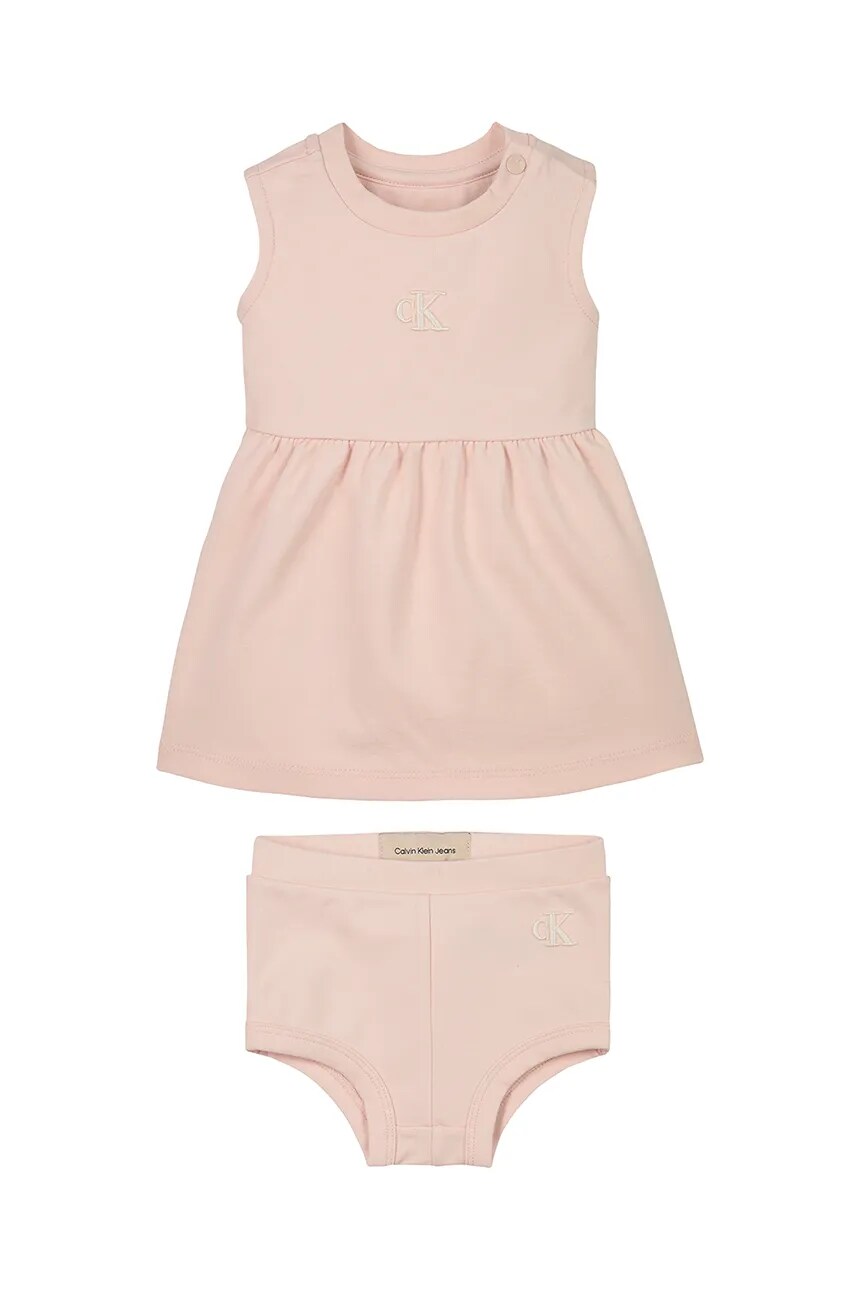 Детское платье Calvin Klein Jeans, розовый
Детское платье Calvin Klein Jeans, розовый