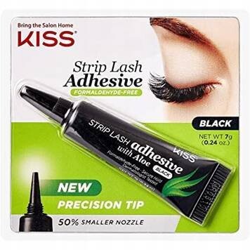 Клей для ресниц Kiss Черный 7 г
Клей для ресниц Kiss Черный 7 г
