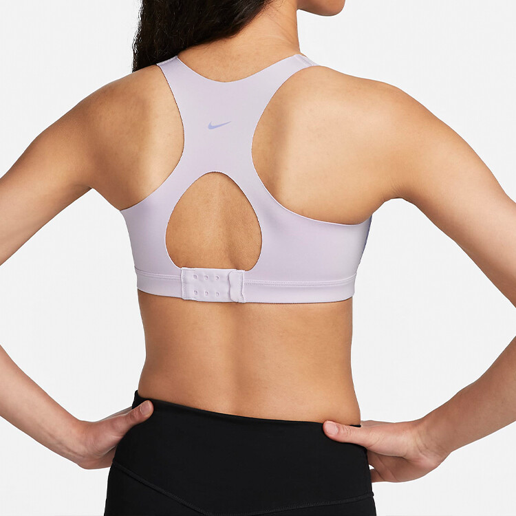 Спортивное нижнее белье женское сиреневое Nike
Спортивное нижнее белье женское сиреневое Nike