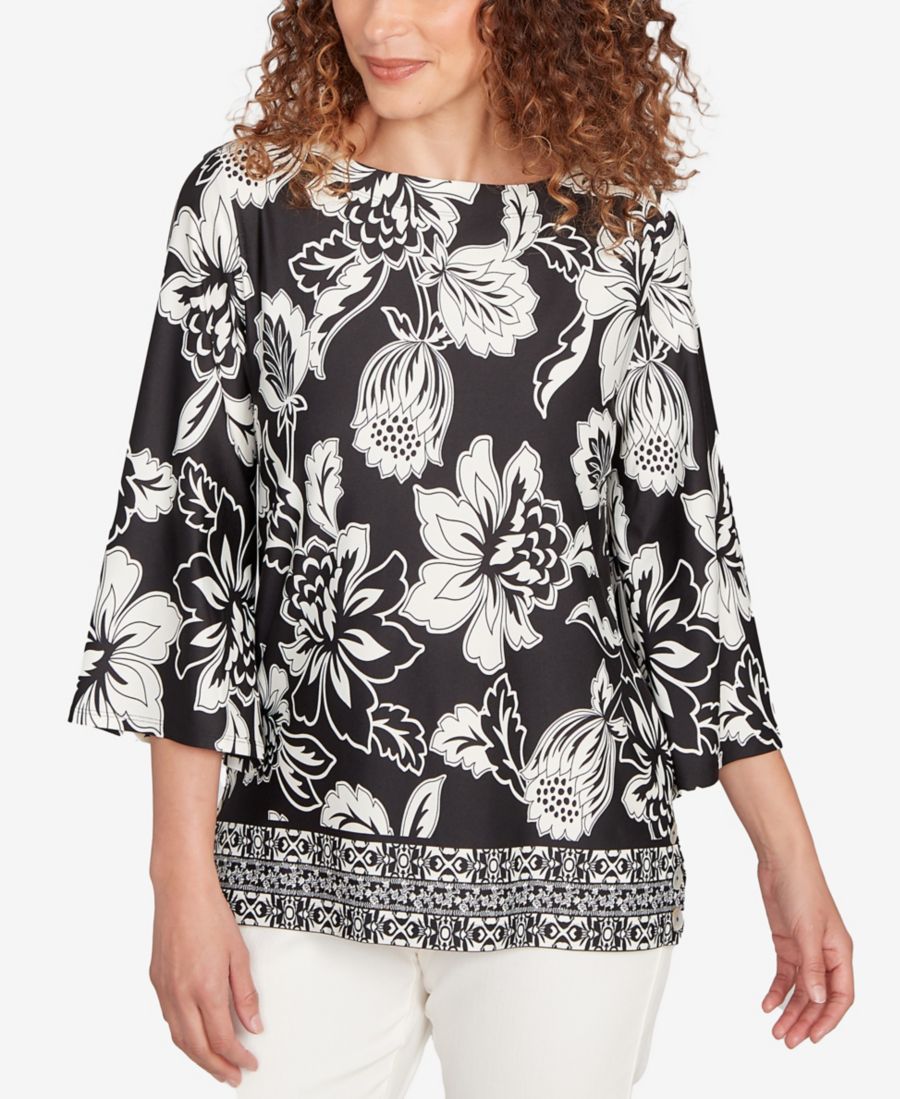 Небольшой вязаный топ с цветочным геометрическим узором Ruby Rd, Black/Ivory
Небольшой вязаный топ с цветочным геометрическим узором Ruby Rd, Black/Ivory